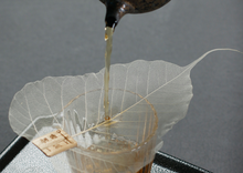 Load image into Gallery viewer, Bodhi tree leaf tea strainer