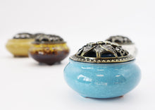 Load image into Gallery viewer, Round incense burner