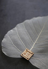 Load image into Gallery viewer, Bodhi tree leaf tea strainer