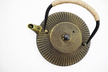 Load image into Gallery viewer, Japanese gold cast iron teapot set