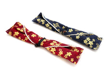 Load image into Gallery viewer, Golden Sakura Japanese Wood Chopsticks Set