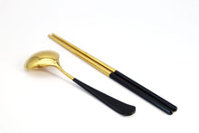 Load image into Gallery viewer, Korean Stainless Steel Spoon and Chopsticks+box set