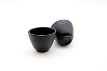 Load image into Gallery viewer, Japanese style cast iron teapot set | Black