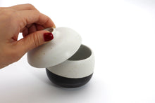 Load image into Gallery viewer, Japanese Chawanmushi bowl