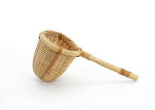 Load image into Gallery viewer, Bamboo tea strainer with straight handle