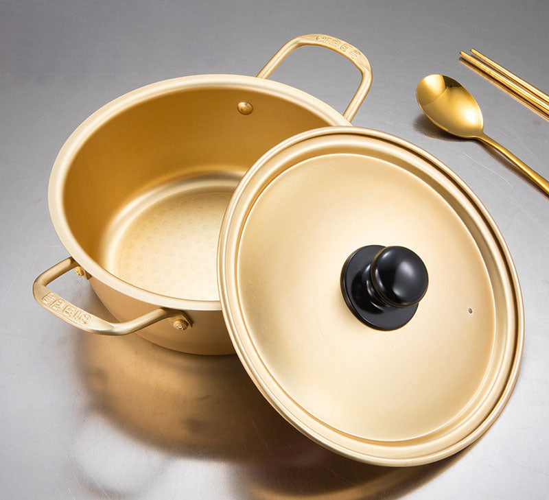 Medium Daewon Golden Korean Ramen Pot