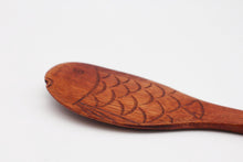 Load image into Gallery viewer, Fish-shaped rice Serving Spoon