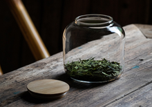 Load image into Gallery viewer, Airtight glass container tea storage jar