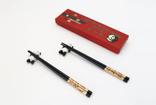 Load image into Gallery viewer, Panda chopsticks + chopstick holder set

