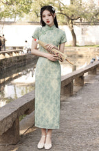 Load image into Gallery viewer, Chinese cheongsam dress | summer green
