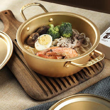 Load image into Gallery viewer, Korean Traditional Ramyeon pot (양은냄비)

