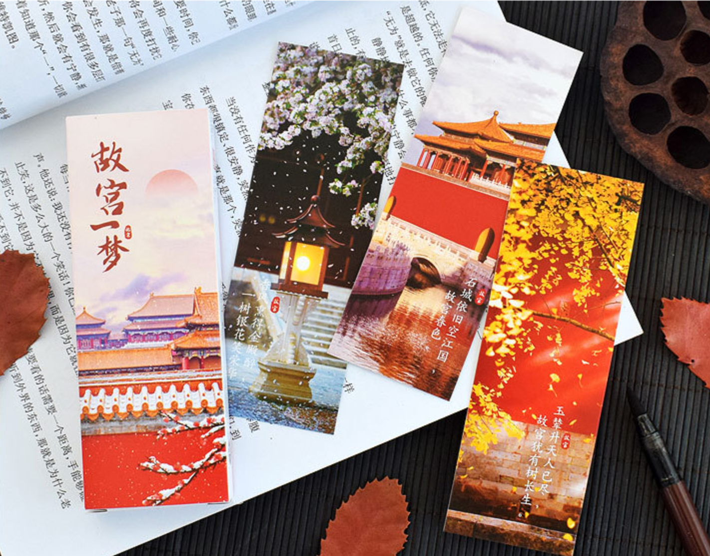 30pcs Paper bookmark pack with Chinese calligraphy and drawings